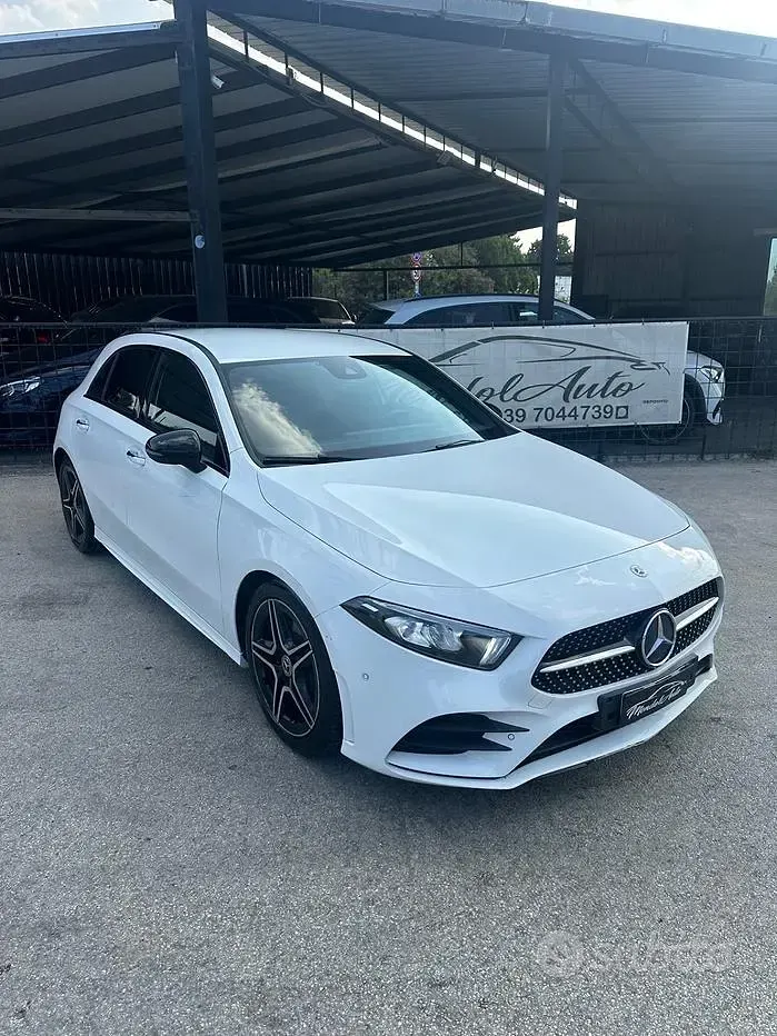 Usata Mercedes A180 Premium 116 CV (85 kW) 2019 Bianco Berlina