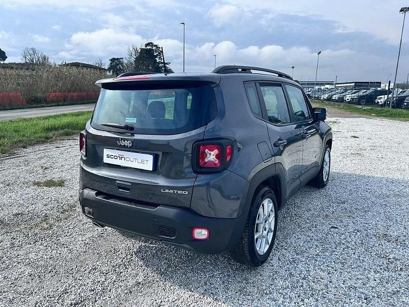 Usata Jeep Renegade Limited 131 CV (96 kW) 2022 Grigio SUV