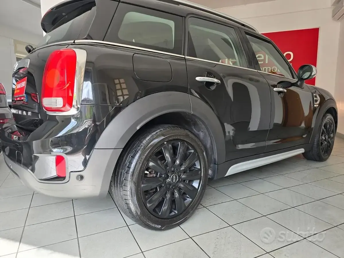 Usata Mini One D Countryman 116 CV (85 kW) 2017 Nero SUV