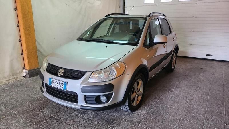 Usata Suzuki SX4 107 CV (78 kW) 2008 Grigio SUV