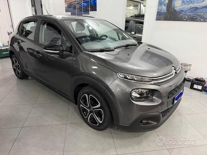 Usata Citroën C3 Shine 101 CV (74 kW) 2019 Grigio Utilitaria