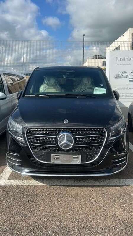 Nuova Mercedes V250 Avantgarde 190 CV (139 kW) 2025 Nero Monovolume