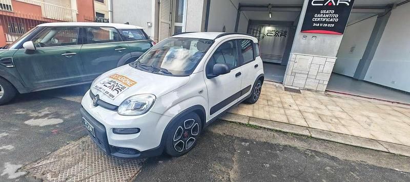 Usata Fiat Panda City Life 69 CV (50 kW) 2021 Bianco Berlina