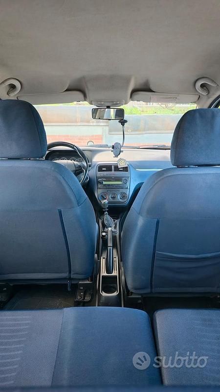 Usata Fiat Grande Punto 65 CV (47 kW) 2007 Blu Utilitaria