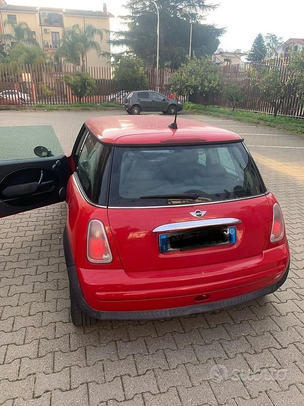 Usata Mini Cooper 2005 Rosso Utilitaria