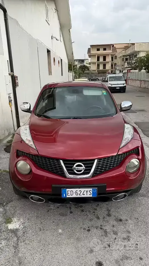 Usata Nissan Juke 117 CV (86 kW) 2010 Rosso SUV