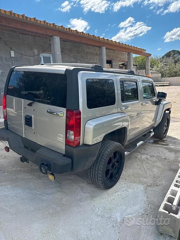 Usata Hummer H3 2007 Grigio SUV