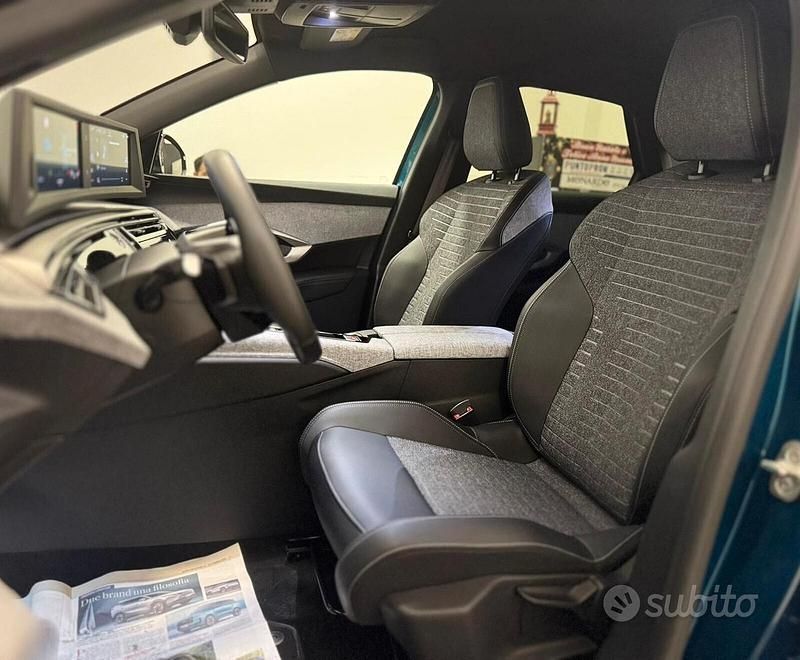 Usata Peugeot 3008 Allure 136 CV (100 kW) 2025 Blu SUV