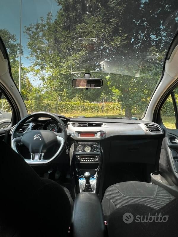 Usata Citroën C3 Exclusive 90 CV (66 kW) 2011 Nero Utilitaria