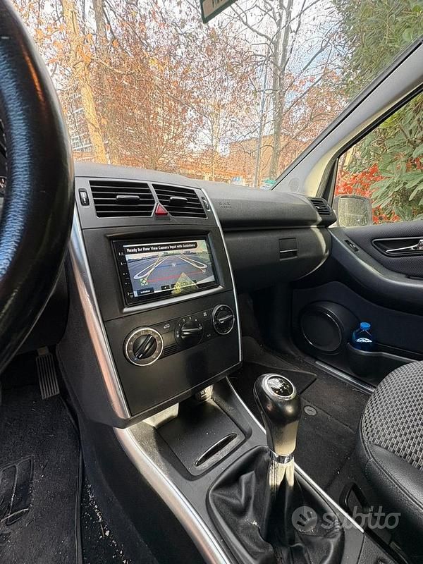Usata Mercedes A200 2009 Nero Monovolume