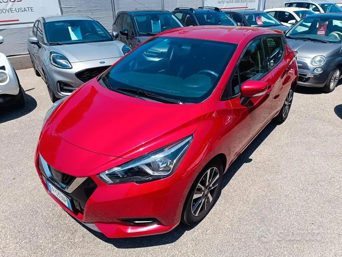 Usata Nissan Micra 71 CV (52 kW) 2018 Rosso Utilitaria