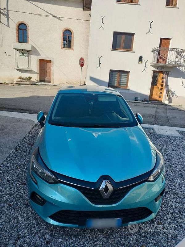 Usata Renault Clio V 75 CV (55 kW) 2020 Blu Berlina