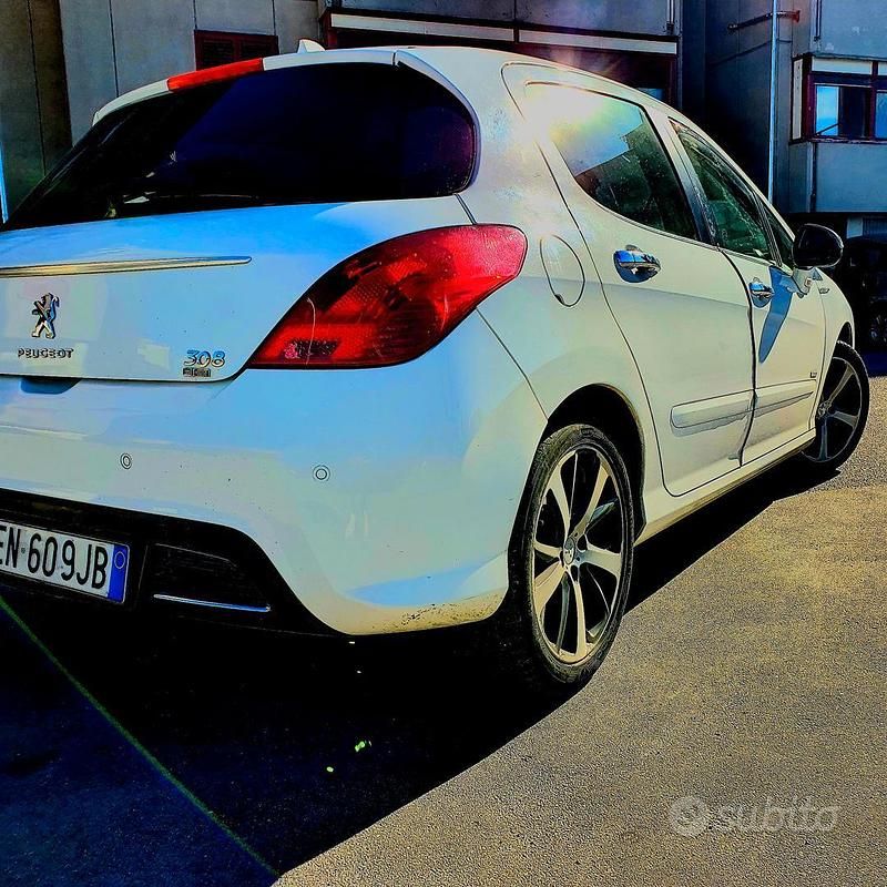 Usata Peugeot 308 Sportium 2012 Bianco Berlina
