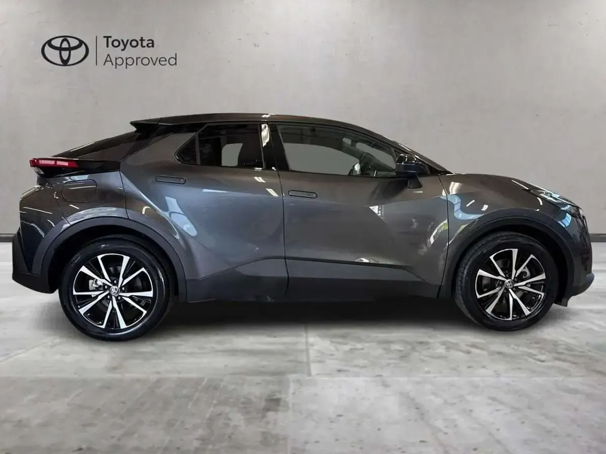 Usata Toyota C-HR Trend 152 CV (111 kW) 2025 Other SUV