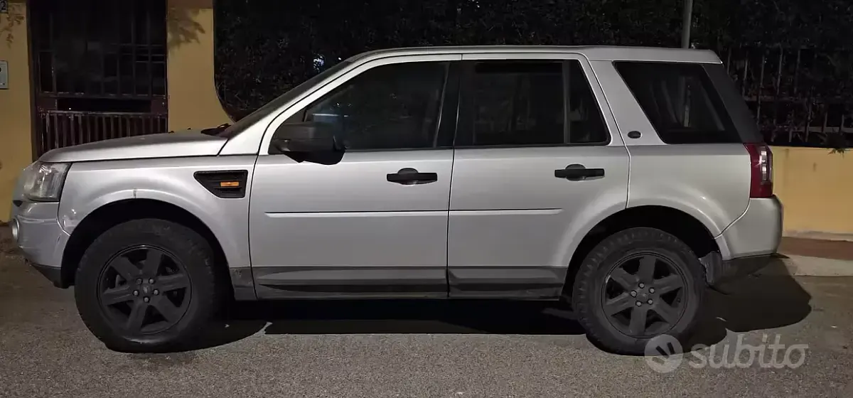 Usata Land Rover Freelander 2 160 CV (117 kW) 2008 Grigio SUV