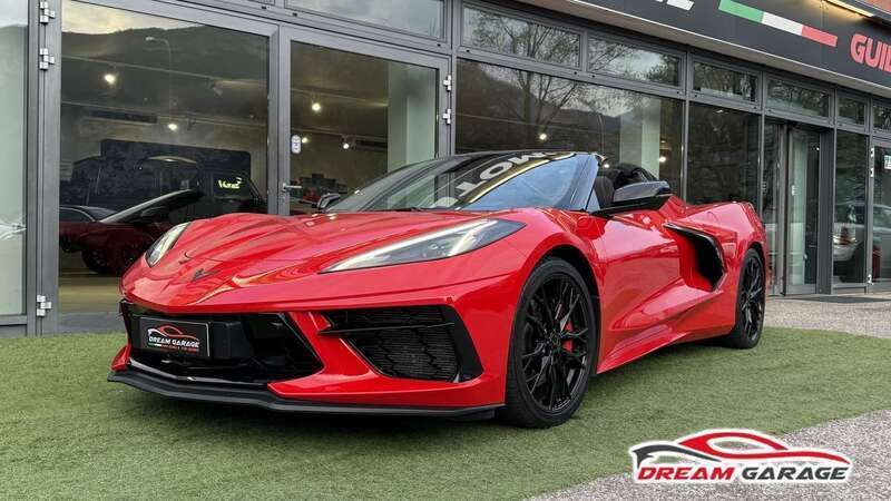 Usata Corvette Stingray 481 CV (353 kW) 2023 Rosso Cabrio