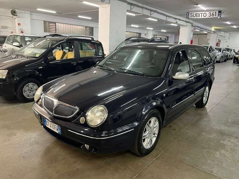 Blu/azzurro Usata 2003 Lancia Lybra Station wagon | 1200 € (Ottimo prezzo) - Immagine 1/4