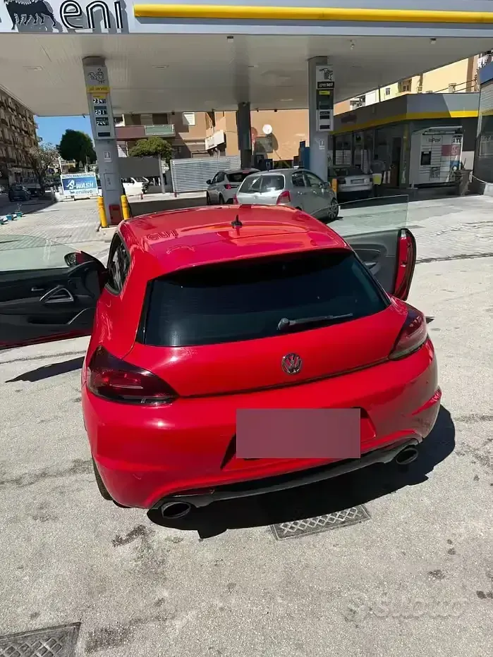Usata VW Scirocco 210 CV (154 kW) 2011 Rosso Coupé