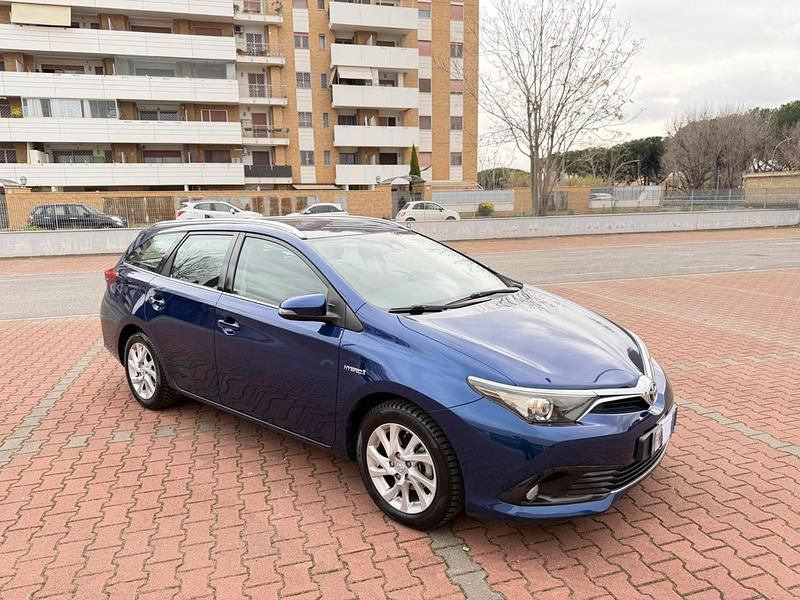 Usata Toyota Auris Touring Sports Business Edition 99 CV (72 kW) 2018 Blu Station wagon