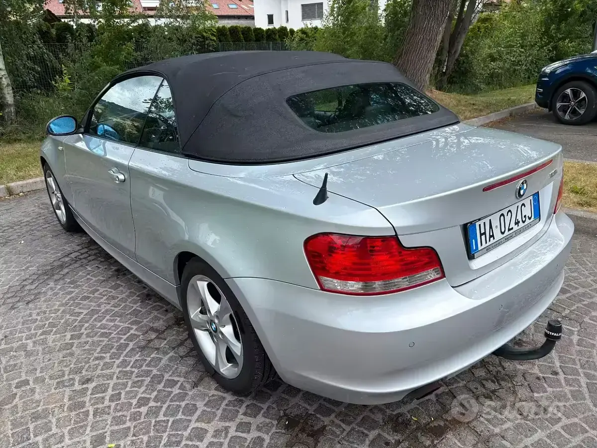 Usata BMW 118 Cabriolet 143 CV (105 kW) 2009 Grigio Cabrio