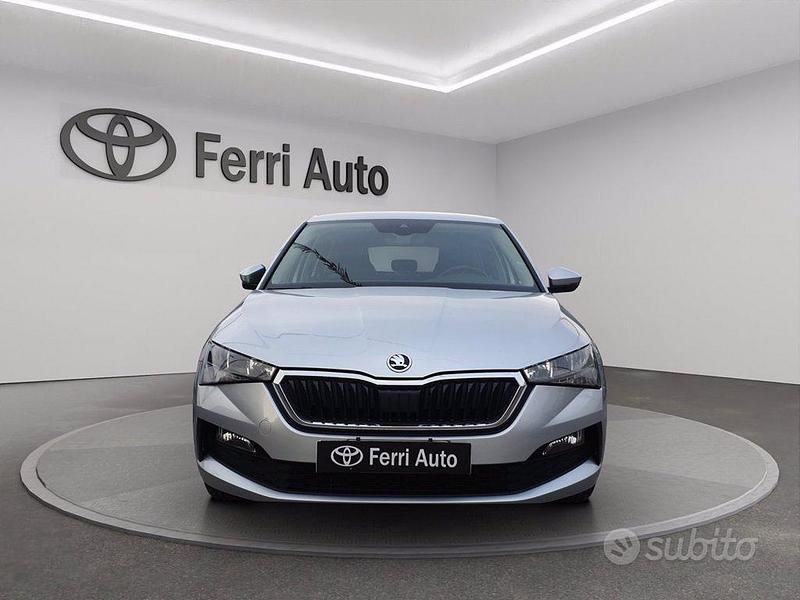 Usata Skoda Scala Ambition 95 CV (69 kW) 2023 Grigio Utilitaria