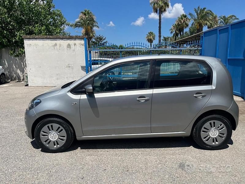 Usata VW up! 2015 Grigio Utilitaria