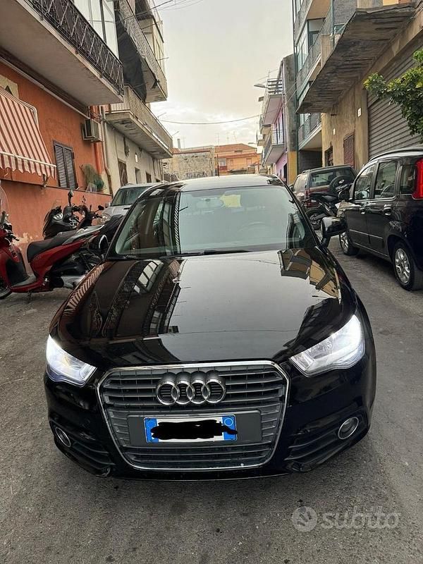Nero Usata 2014 Audi A1 Tre volumi | 6990 € (Ottimo prezzo) - Immagine 1/4