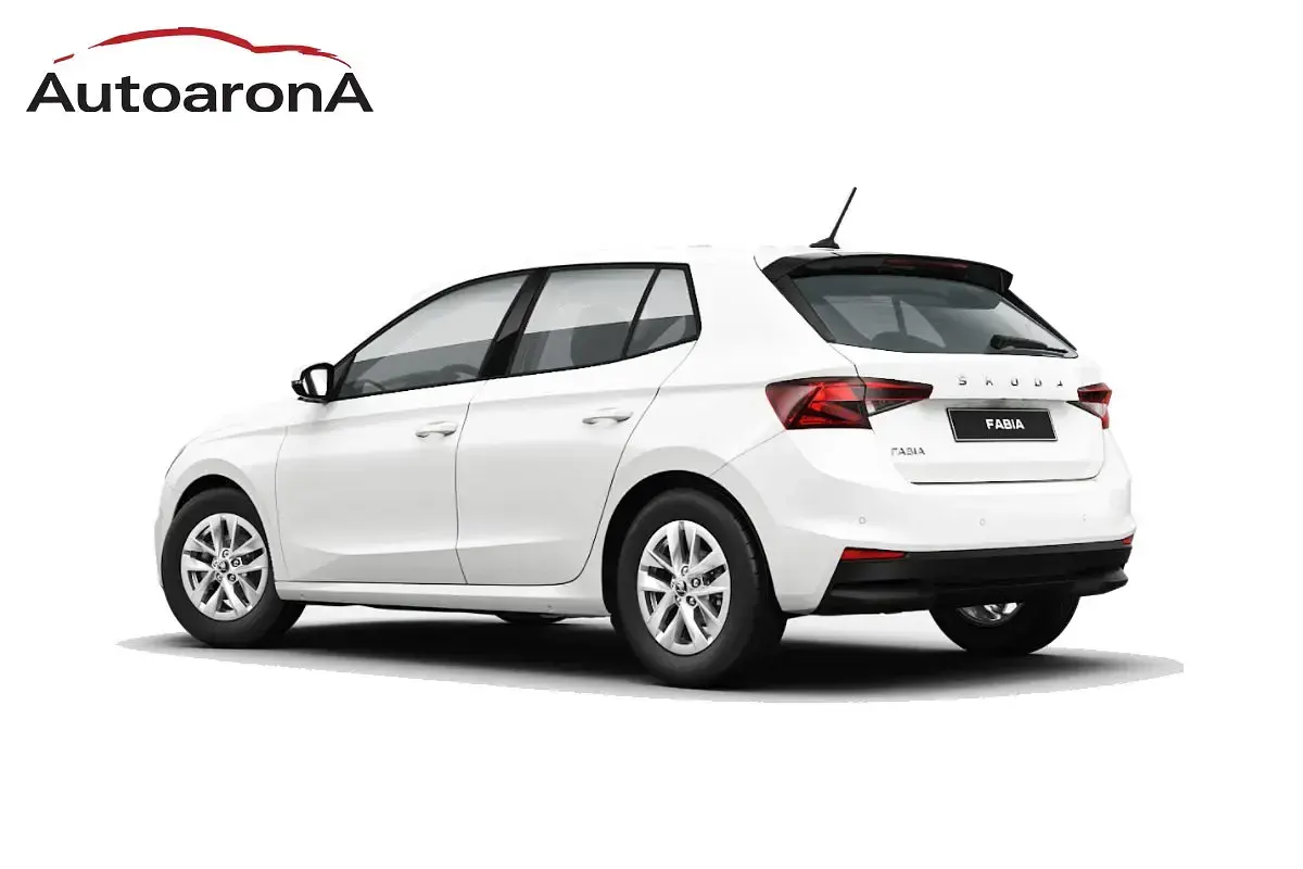 Usata Skoda Fabia Ambition 95 CV (69 kW) 2023 7w blu royal navy Utilitaria