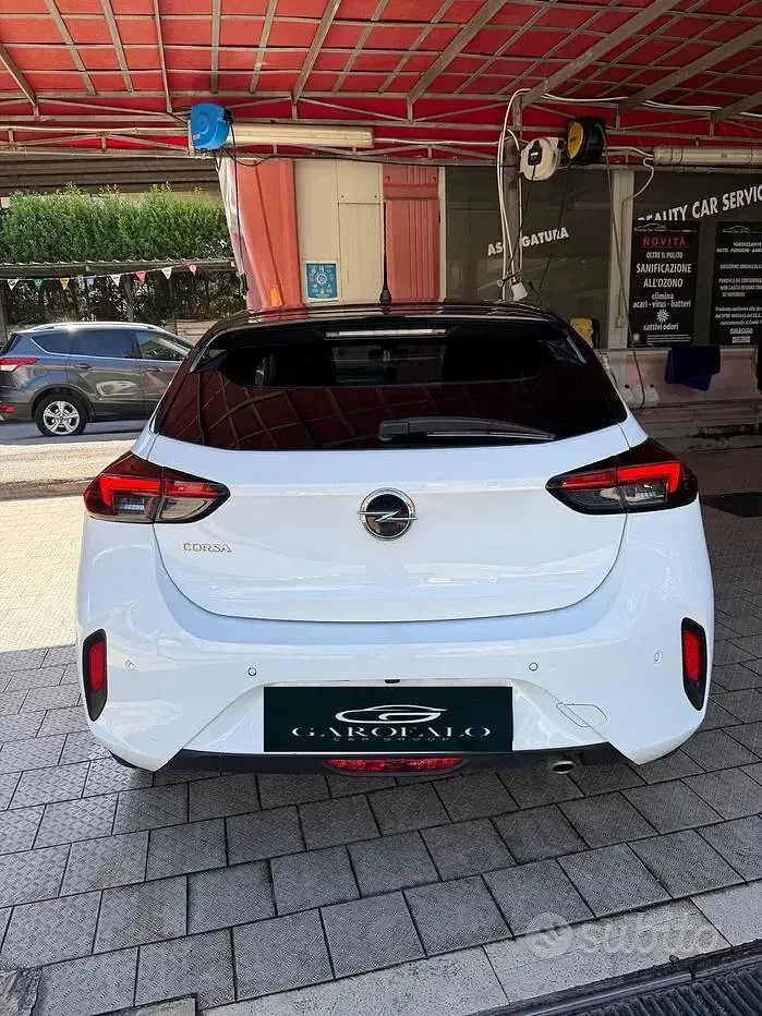 Usata Opel Corsa Edition 75 CV (55 kW) 2020 Bianco Utilitaria