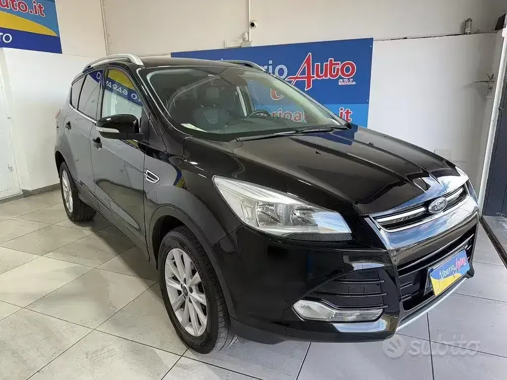 Usata Ford Kuga Titanium 150 CV (110 kW) 2016 Nero SUV