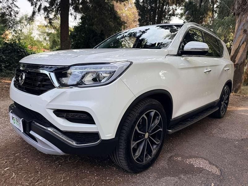 Bianco Usata 2019 Ssangyong (KGM) Rexton SUV | 16.500 € (Super prezzo) - Immagine 1/4
