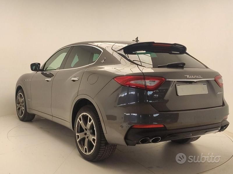 Usata Maserati GranSport 250 CV (183 kW) 2020 Grigio Station wagon