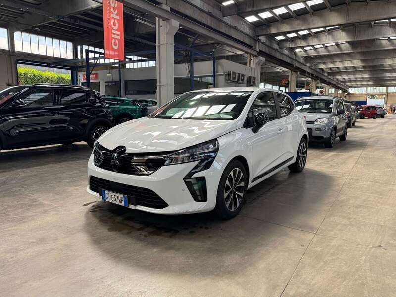 Bianco Usata 2024 Mitsubishi Colt Invite Tre volumi | 13.800 € (Ottimo prezzo) - Immagine 1/4