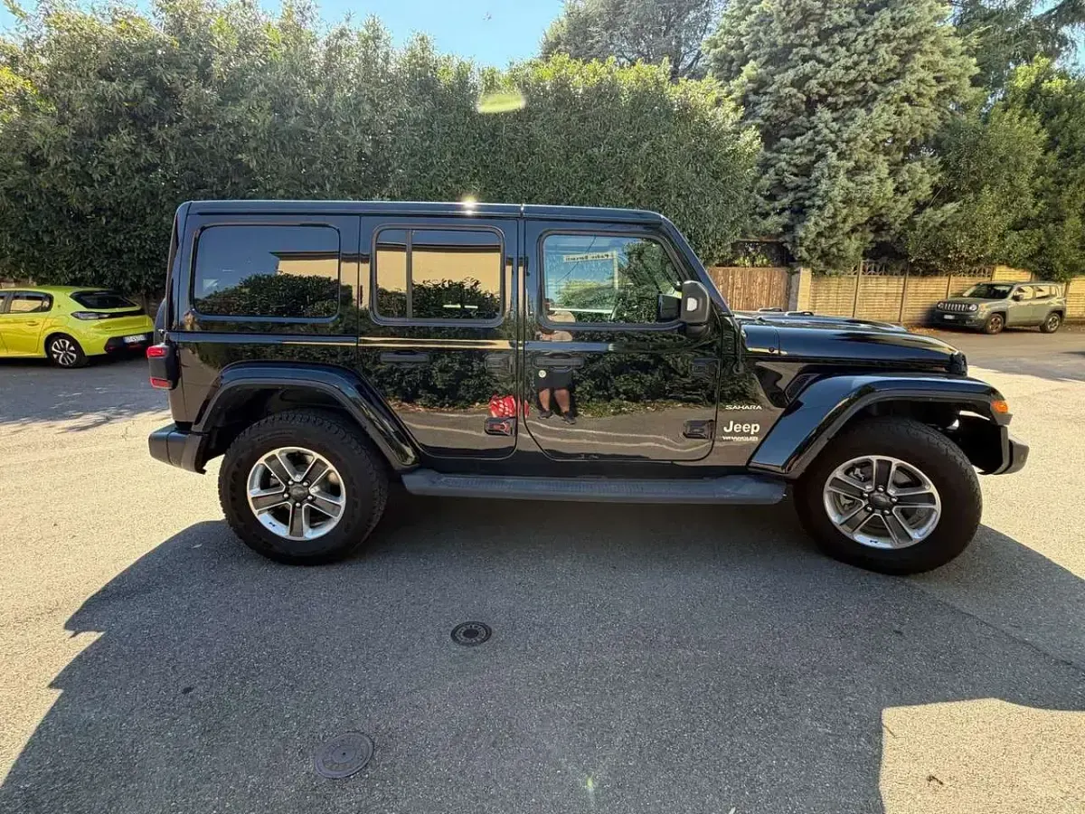 Usata Jeep Wrangler Sahara 200 CV (147 kW) 2019 Nero SUV