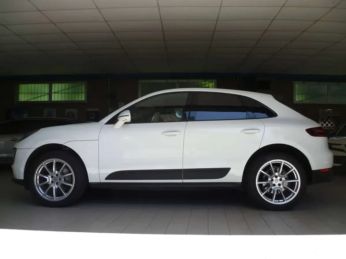 Usata Porsche Macan 252 CV (185 kW) 2018 Bianco SUV