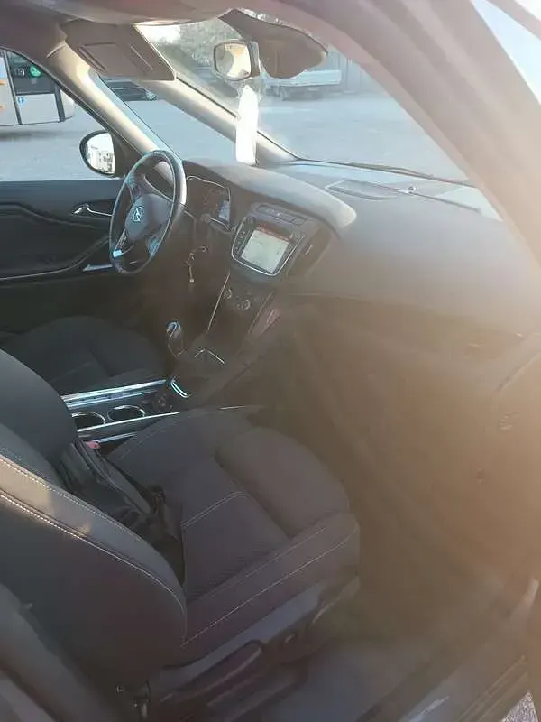 Usata Opel Zafira Innovation 135 CV (99 kW) 2017 Monovolume