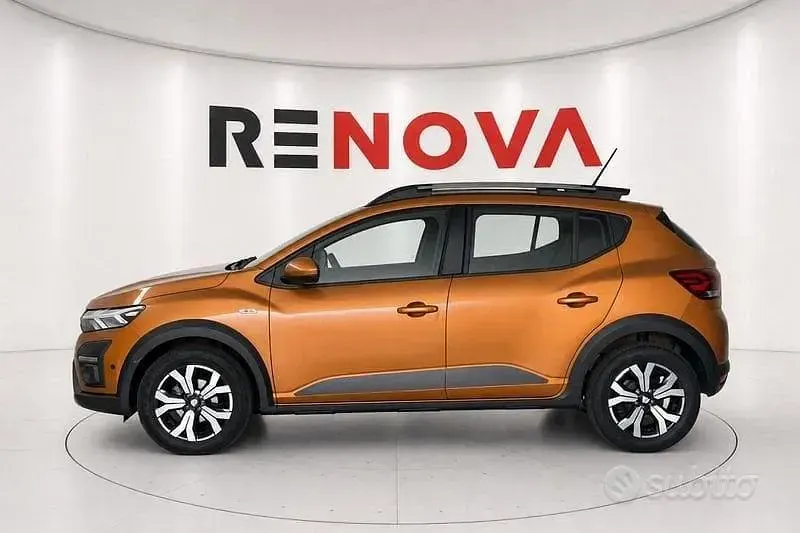 Usata Dacia Sandero Comfort 91 CV (66 kW) 2022 Utilitaria
