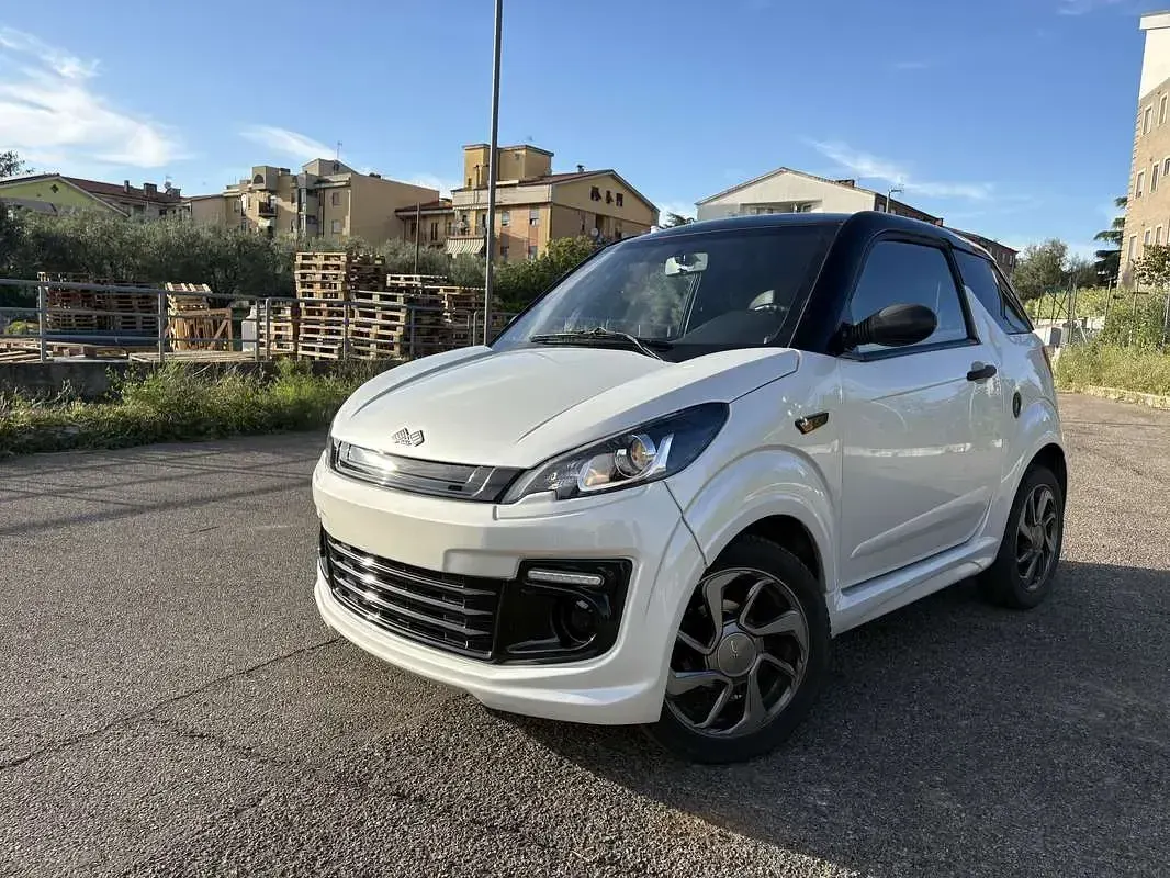 Usata Ligier JS50 2018 Bianco Utilitaria