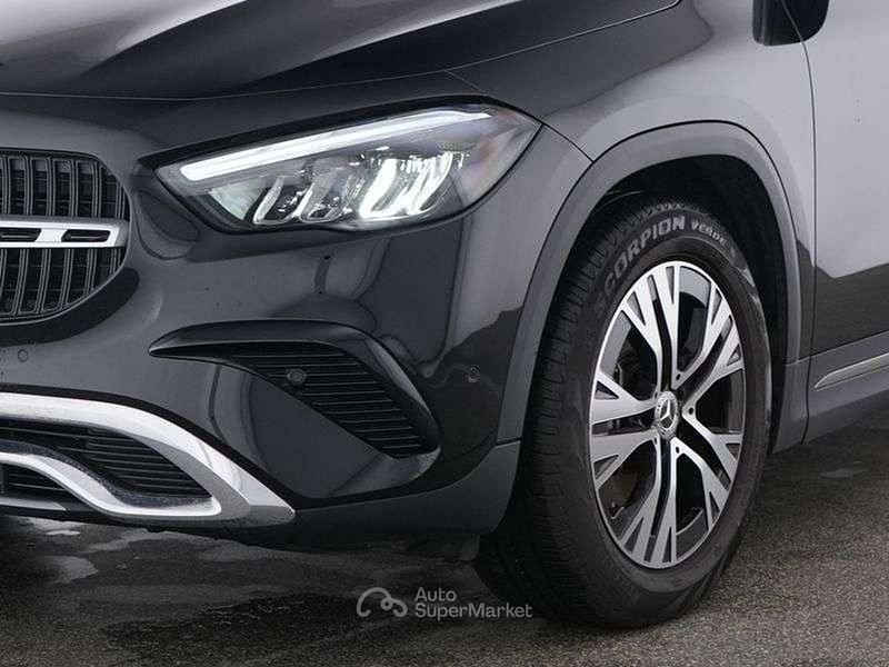 Usata Mercedes GLA220 Advanced 190 CV (139 kW) 2025 191 nero cosmo SUV