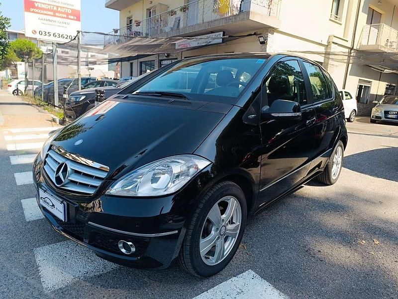 Nero Usata 2008 Mercedes A160 Avantgarde Monovolume | 4800 € (Cara) - Immagine 1/4