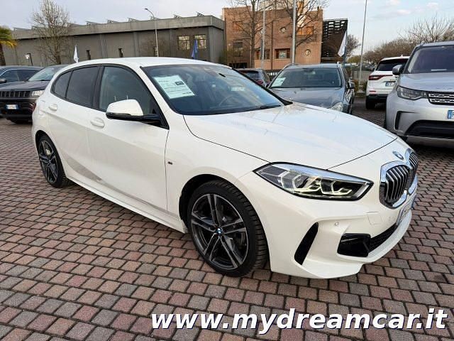 Usata BMW 118 M Sport 150 CV (110 kW) 2023 Bianco Utilitaria