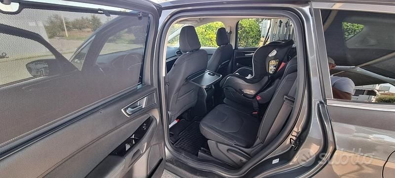 Usata Ford S-MAX 2018 Grigio Monovolume