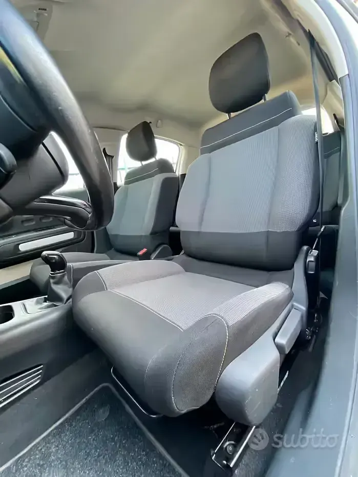 Usata Citroën C3 Shine 102 CV (75 kW) 2021 Bianco Utilitaria