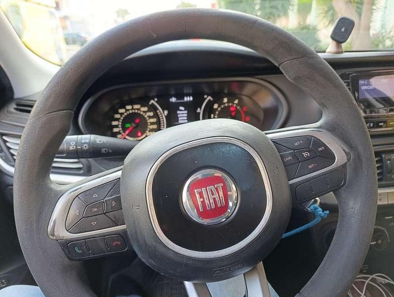 Usata Fiat Tipo Easy 95 CV (69 kW) 2017 Berlina