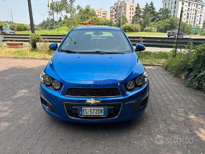 Usata Chevrolet Aveo LT 86 CV (63 kW) 2012 Blu Berlina