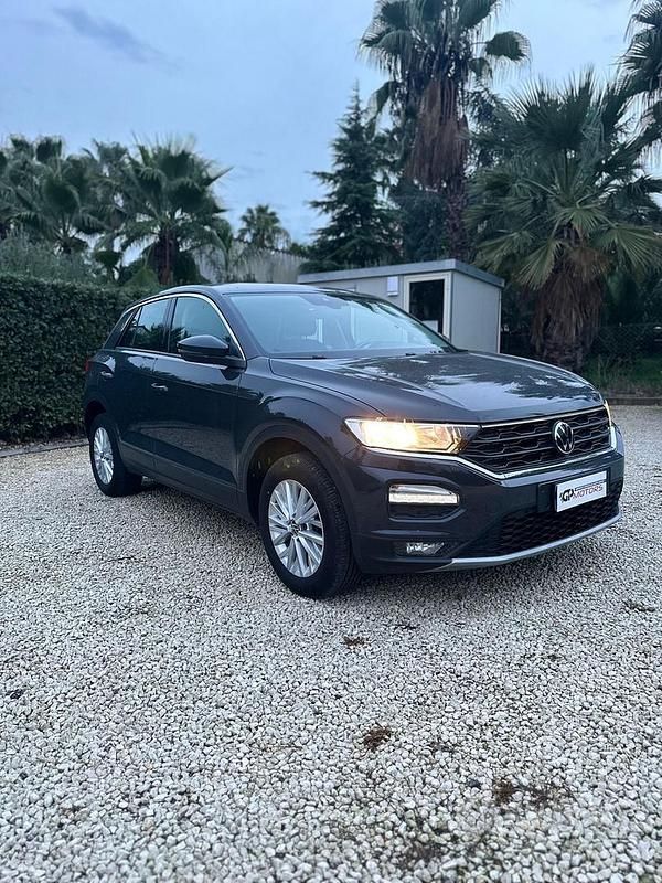 Usata VW T-Roc Style 150 CV (110 kW) 2021 Grigio SUV