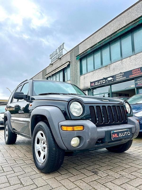 Usata Jeep Cherokee Sport 149 CV (109 kW) 2003 Nero SUV