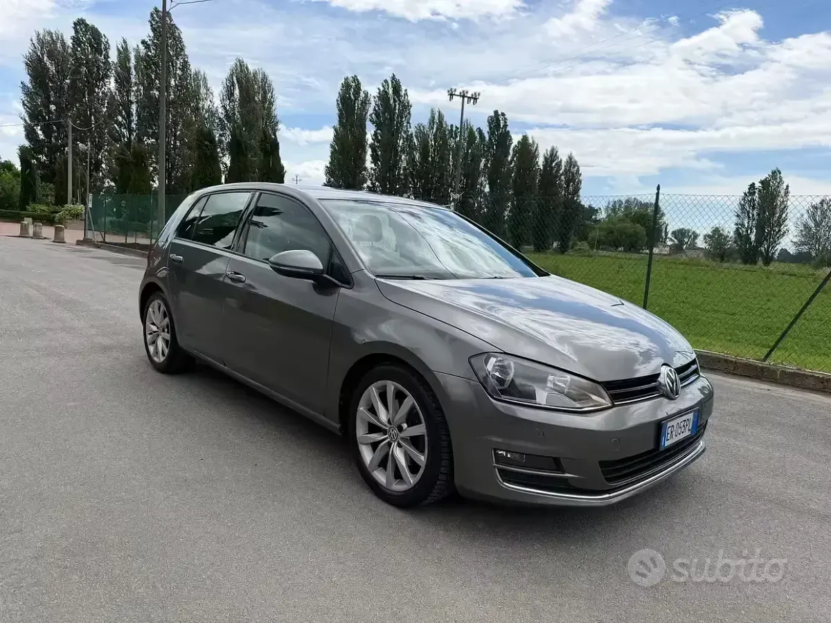 Usata VW Golf VII 105 CV (77 kW) 2013 Grigio Berlina