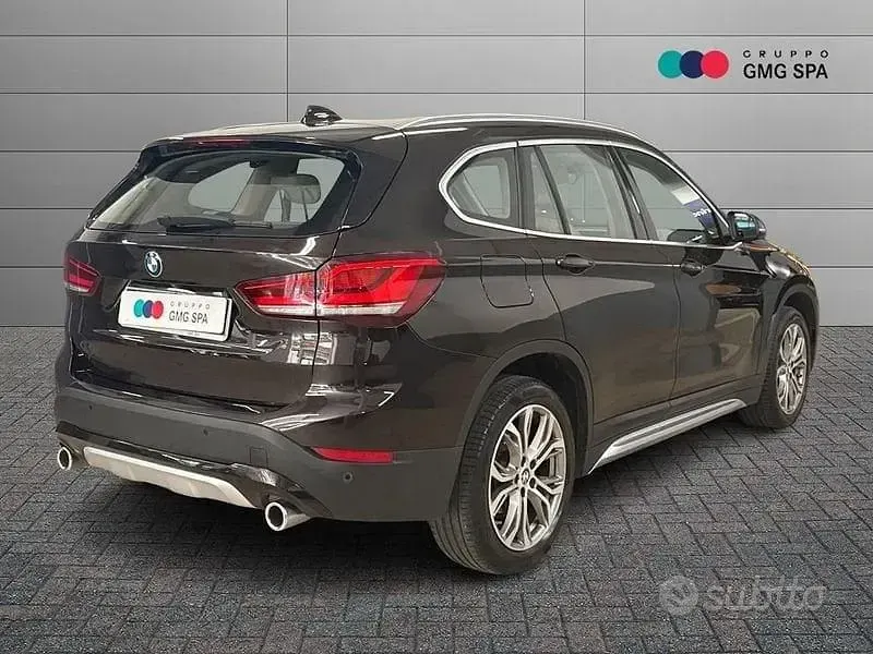Usata BMW X1 Comfort Edition 150 CV (110 kW) 2021 Marrone SUV