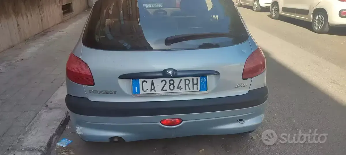 Usata Peugeot 206 60 CV (44 kW) 2002 Berlina